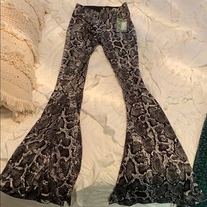 Show me your mumu bam bam bells